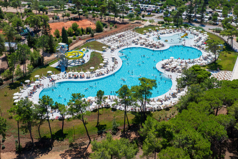 resort zaton glamping village nin